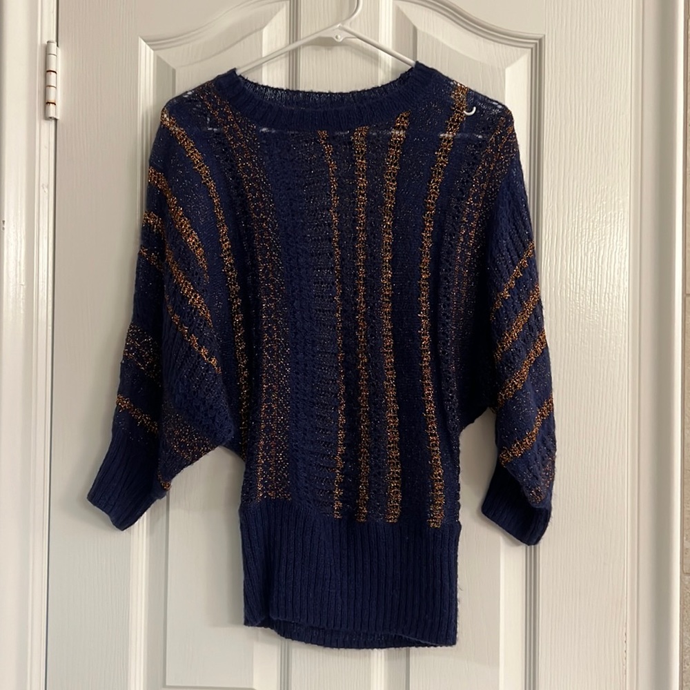 Moda International Light Sweater